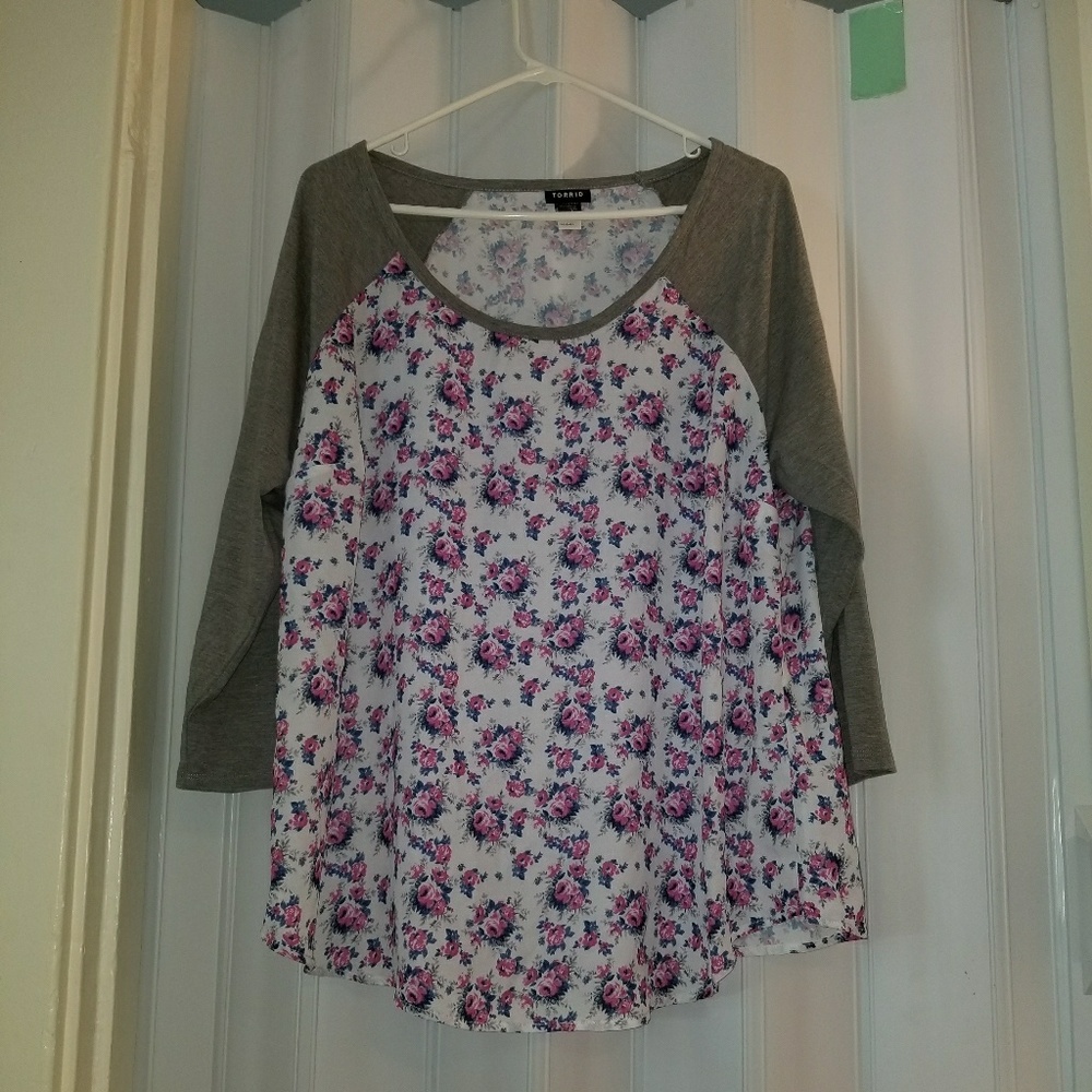 Torrid shirt